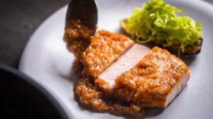 ヒルナンデス豚の生姜焼きステーキ