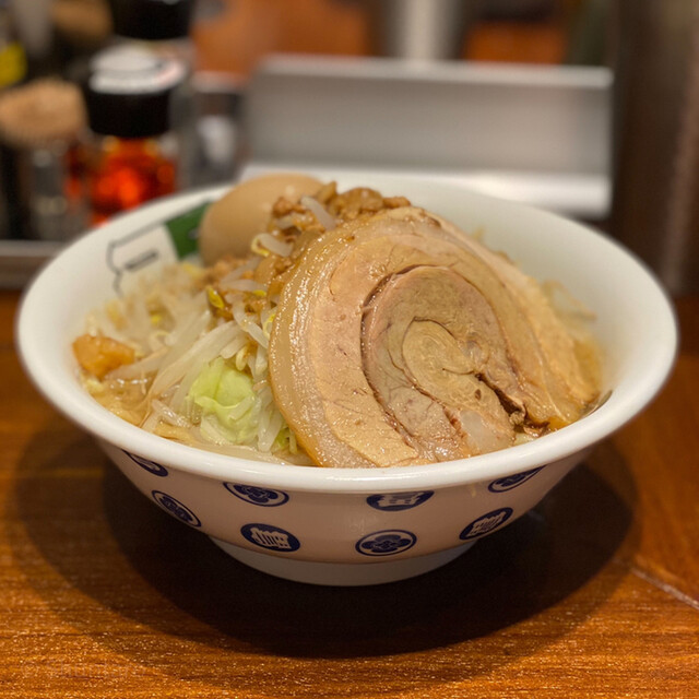 雷 東京本丸店（東京駅改札内）