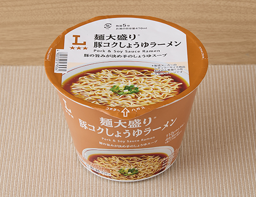 ローソン 麺大盛り 豚コクしょうゆラーメン