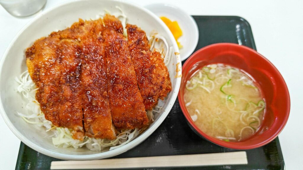 駒ヶ根ソースかつ丼（長野県・駒ヶ岳SA）