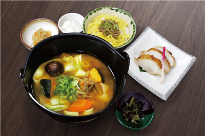 ほうとう（山梨県・談合坂SA）