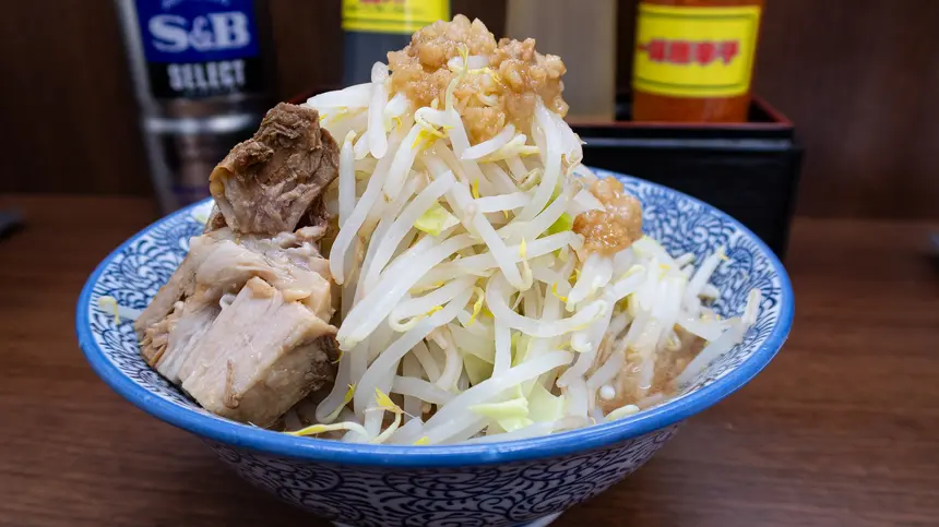 ラーメン田田